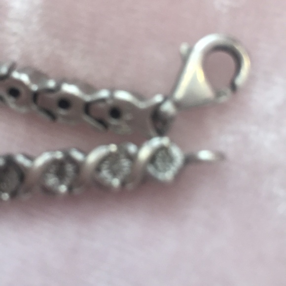 Heavy sterling bracelet with tiny diamond chips 💎 - Picture 3 of 4